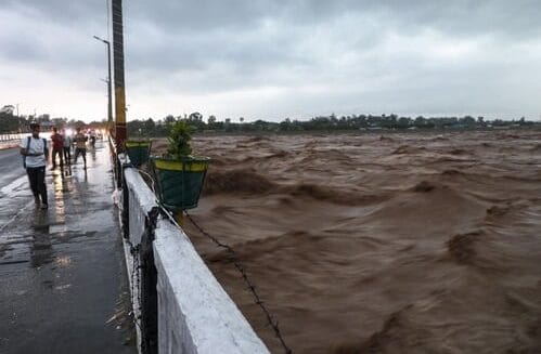 tawi water floods
