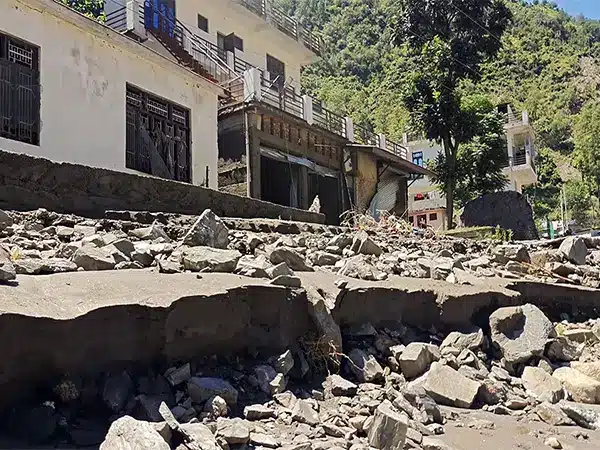 Rescue teams evacuating Ramban residents during cloudburst